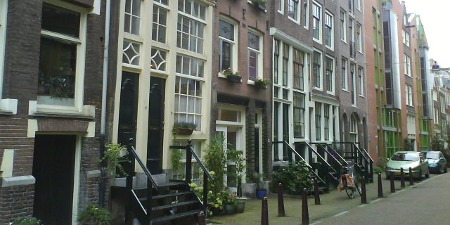 Thai Yoga Massage Schools and Training Courses in Amsterdam