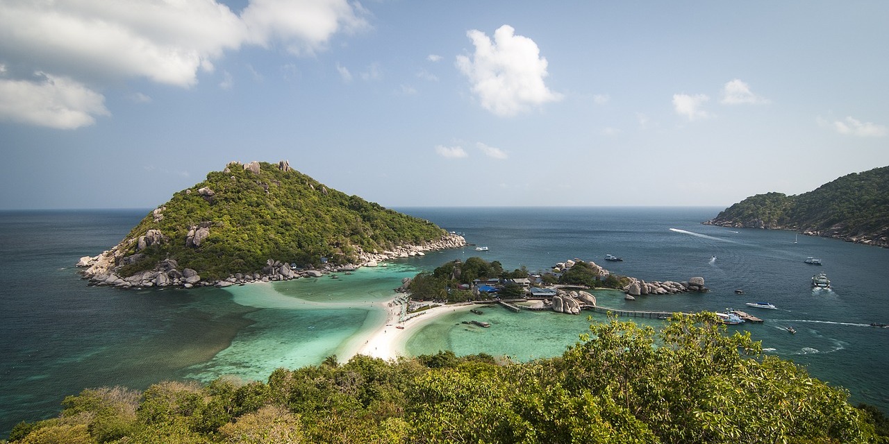 Thai Massage Training Courses and Classes on Koh Tao