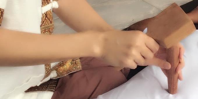 What Is Tok Sen Massage?