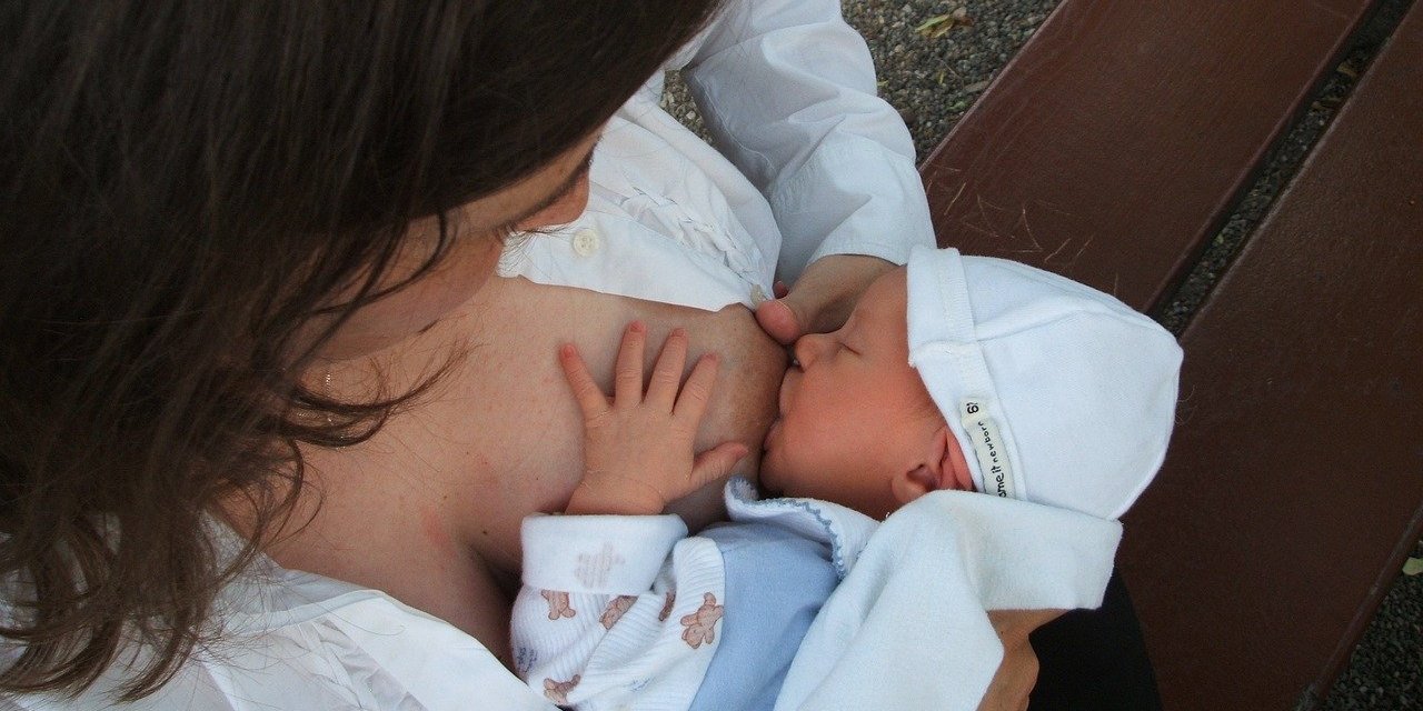 Traditional Thai Breast Massage For Lactation in Thailand