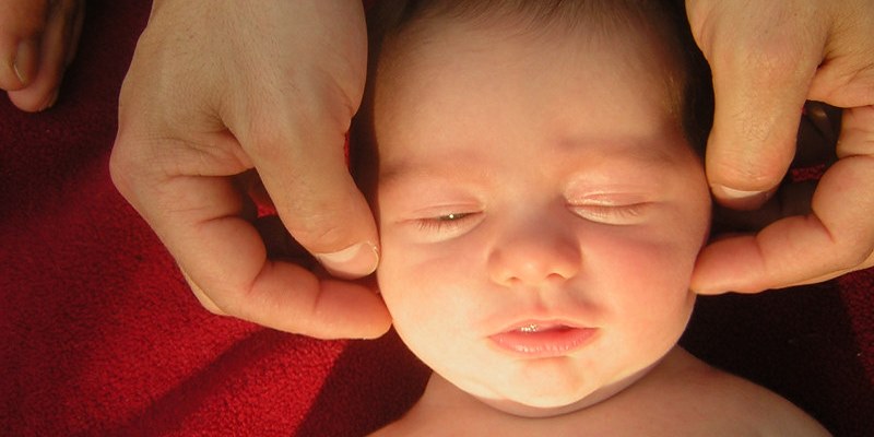 Navjat Shishu Abhyanga | Ayurvedic Baby Massage