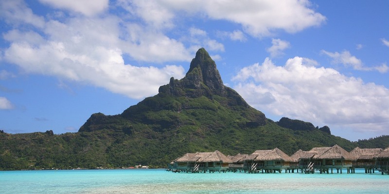 Tahitian Taurumi Massage