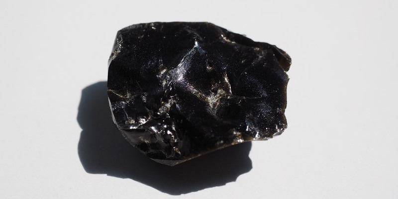 Yoni Eggs from Black Obsidian | Properties and Characteristics