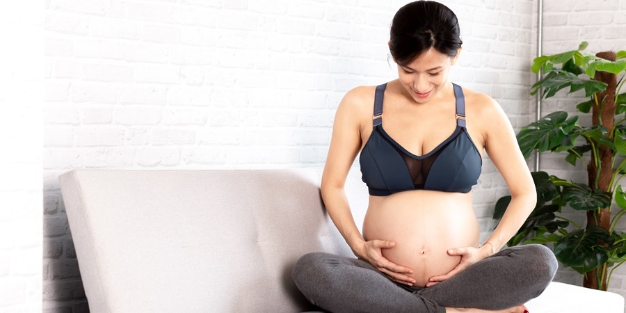 Prenatal Baby Massage | Bonding with the Unborn Child
