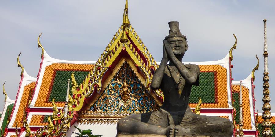 Reusi Datton statue at the Wat Pho temple grounds in Bangkok