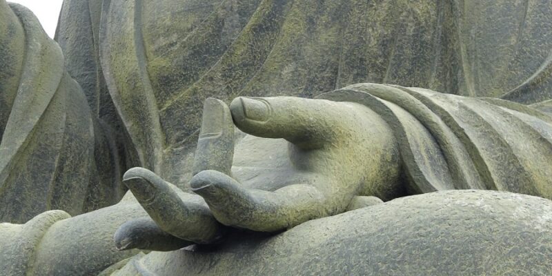 Buddhism and Thai Massage | Spiritual Influences