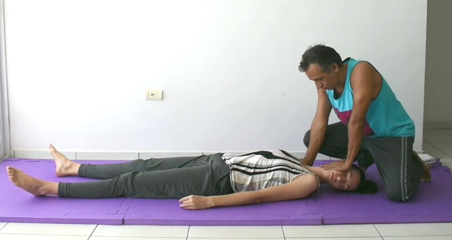 Thai Massage Neck Stretch