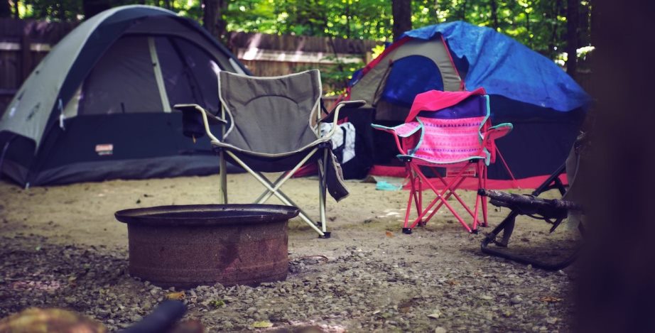 How to Get the Best Camping Experience and Stay Safe