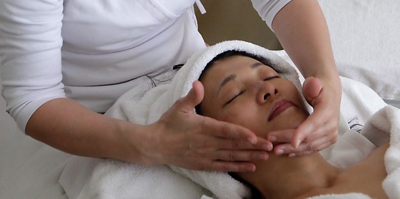 Face Massage Treatments | Facials