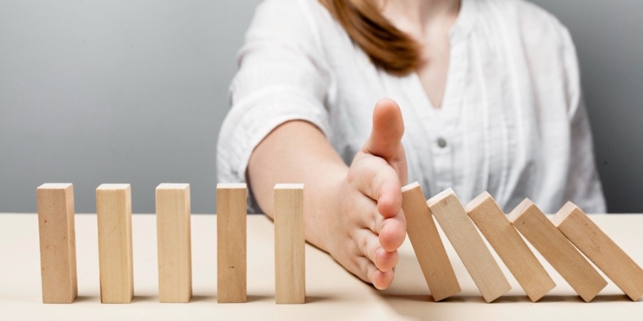 Setting boundaries concepts with domino